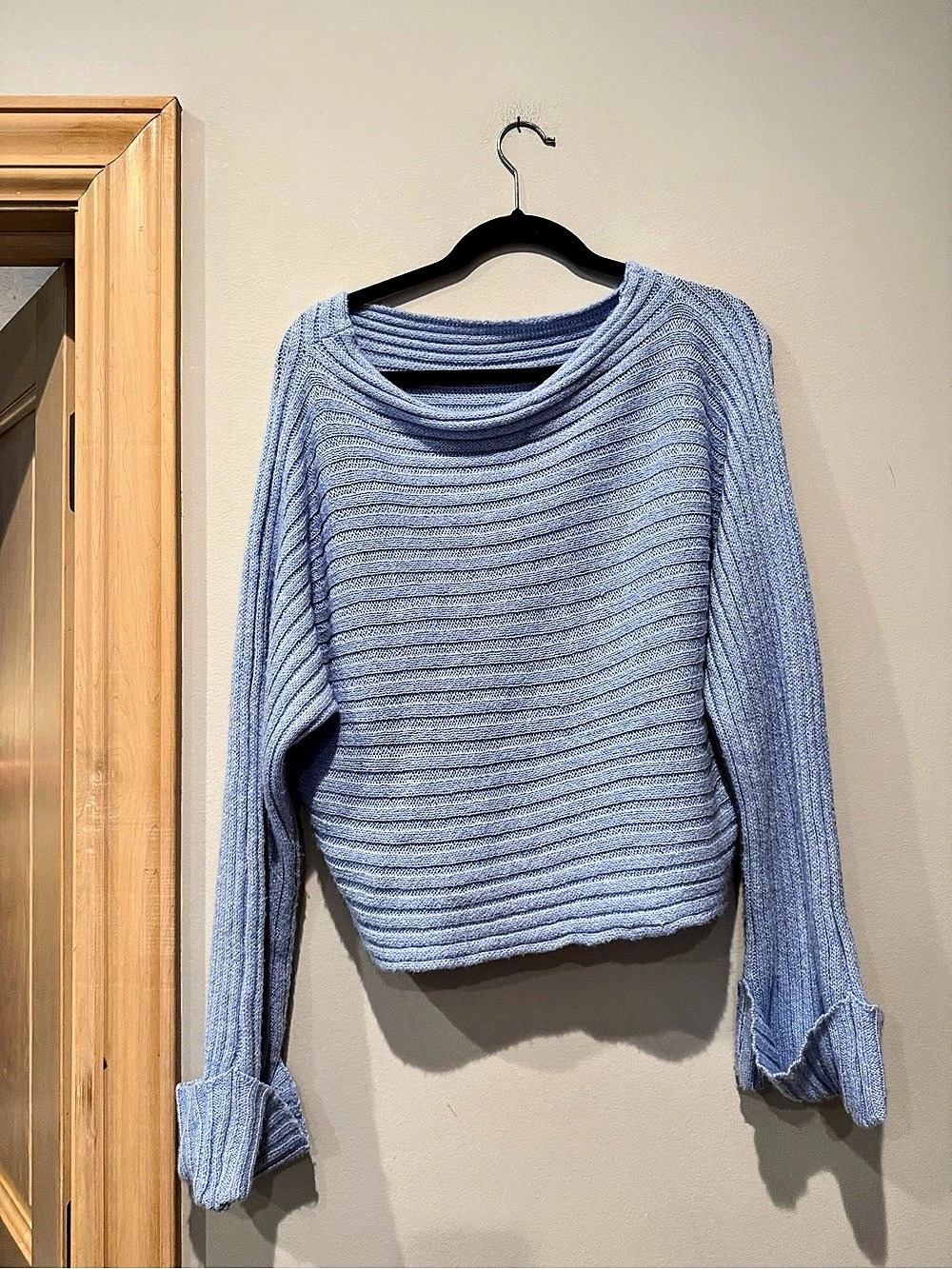 SHEIN Blue Textured Crew Neck Sweater Size Medium